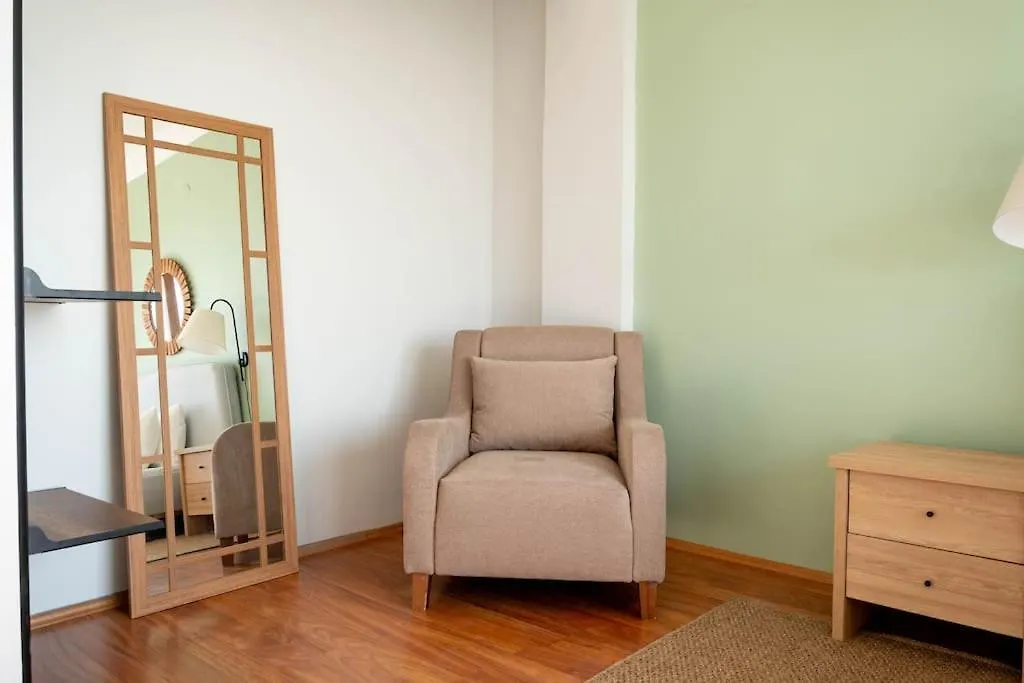 Bosphorus View With 3 Bedrooms Istanbul