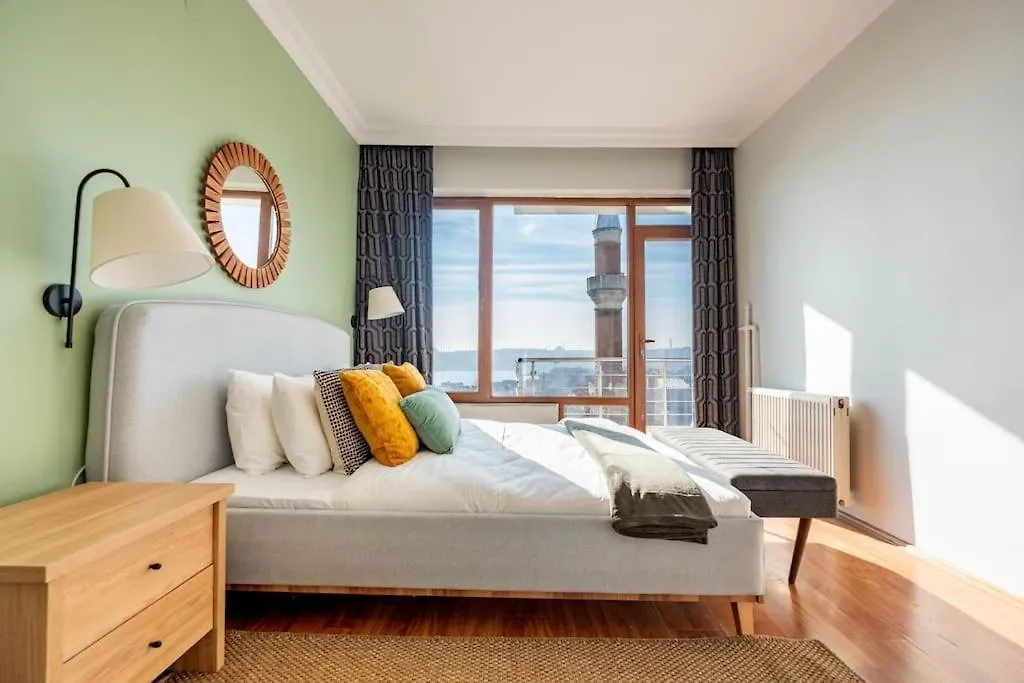 Bosphorus View With 3 Bedrooms Istanbul 0*,